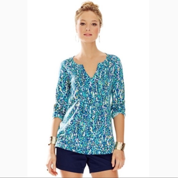 Lilly Pulitzer Tops - Lilly Pulitzer Braylen It's A Stretch Tunic Medium
